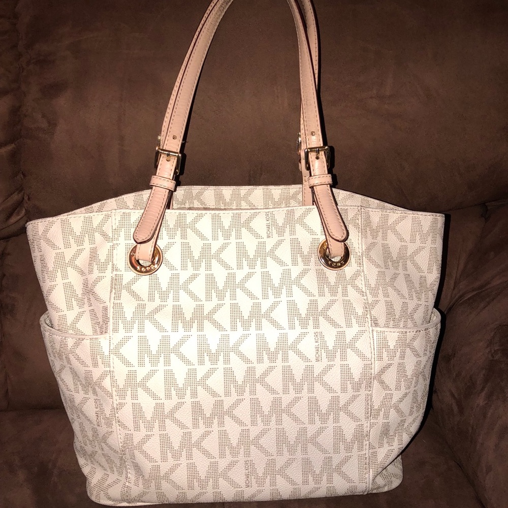 Authentic Mk Purse - image 2